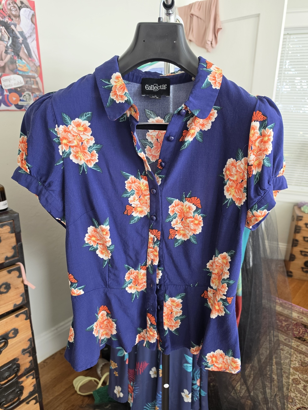 Collectif Navy Blue Puff Sleeve Floral Peplum Button-Down 60s Blouse